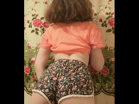 ❤️ دختر جوان سکسی که شورتش را جلوی دوربین در می آورد ❤❌ پورنو در fa.xxxtophd.ru ☑